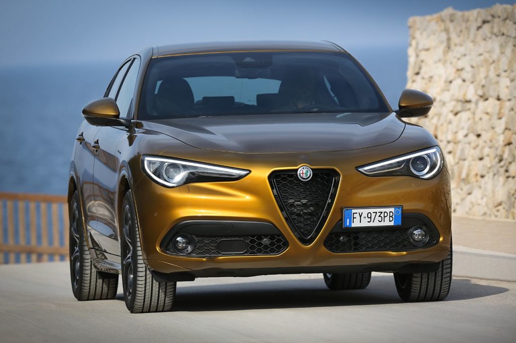 alfa romeo giulia stelvio my2020