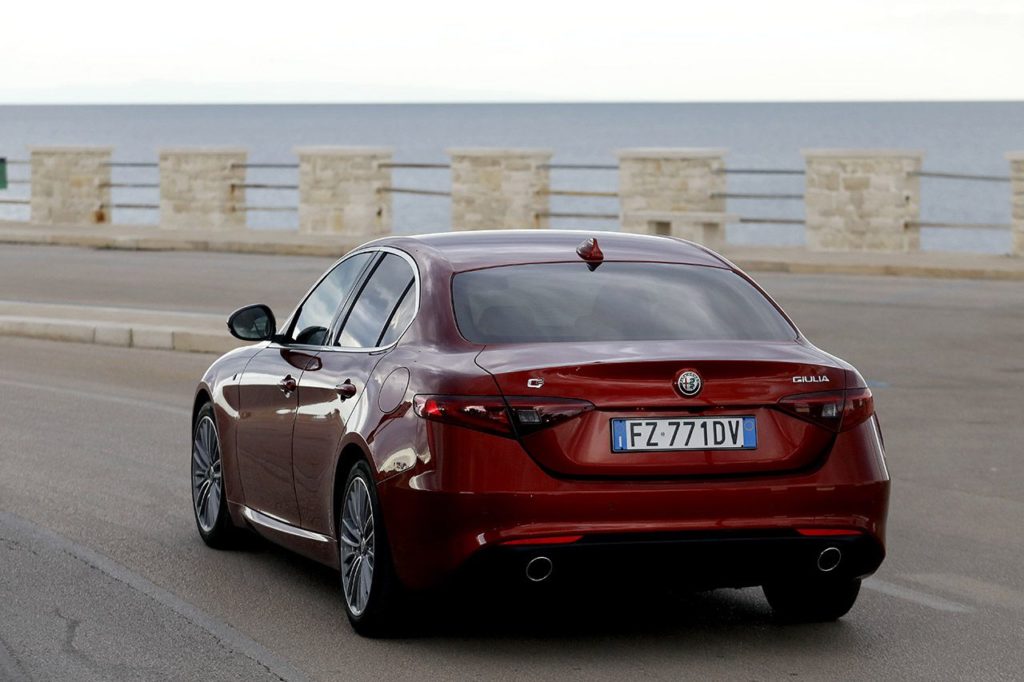 alfa romeo giulia stelvio my2020