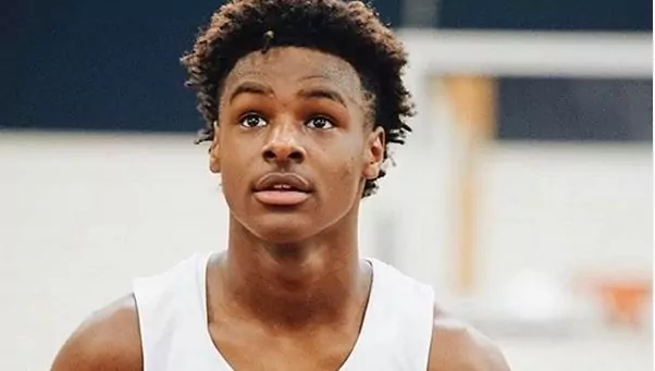 Bronny James figlio LeBron