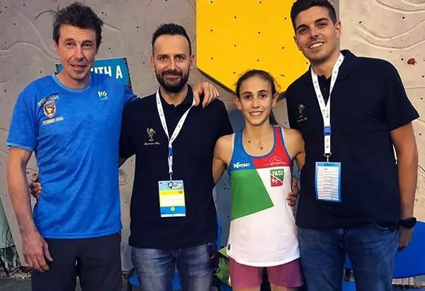 laura rogora