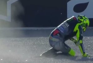 caduta valentino rossi