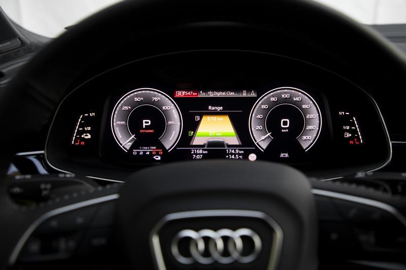 Nuova Audi Q7 TSFI e quattro