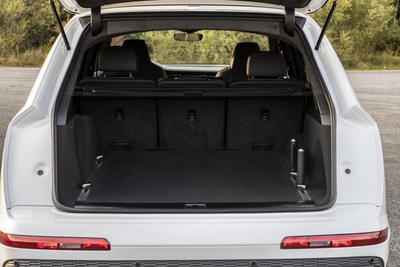 Nuova Audi Q7 TSFI e quattro