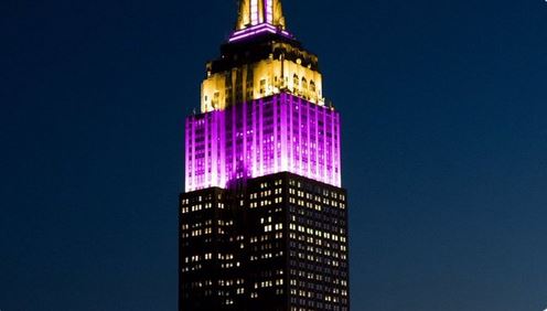 Empire State Building giallo viola morte Kobe Bryant