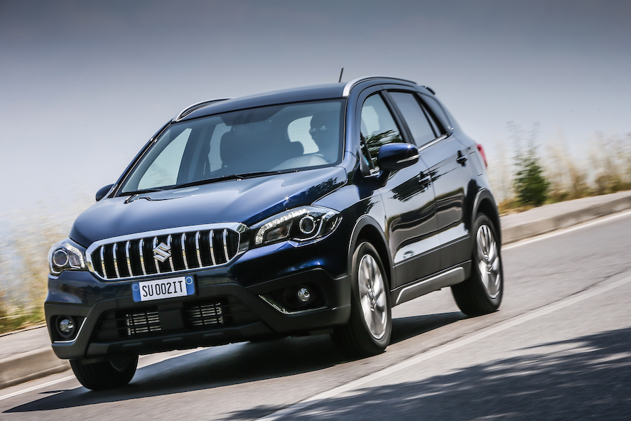 S-CROSS-HYBRID