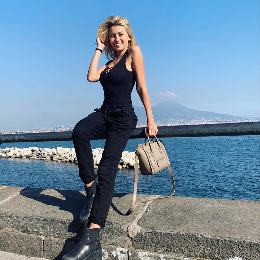 carlotta cocina pupa secchione 2020