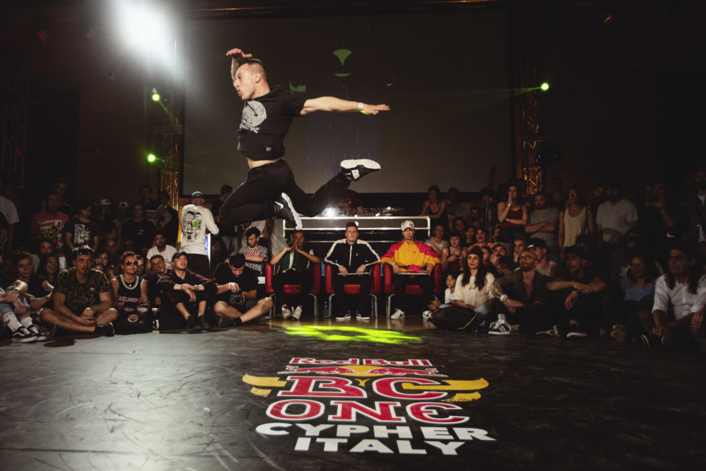breakdance