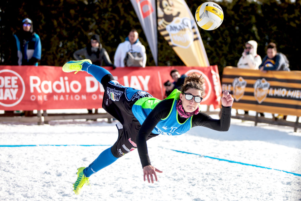 mizuno snow volley marathon