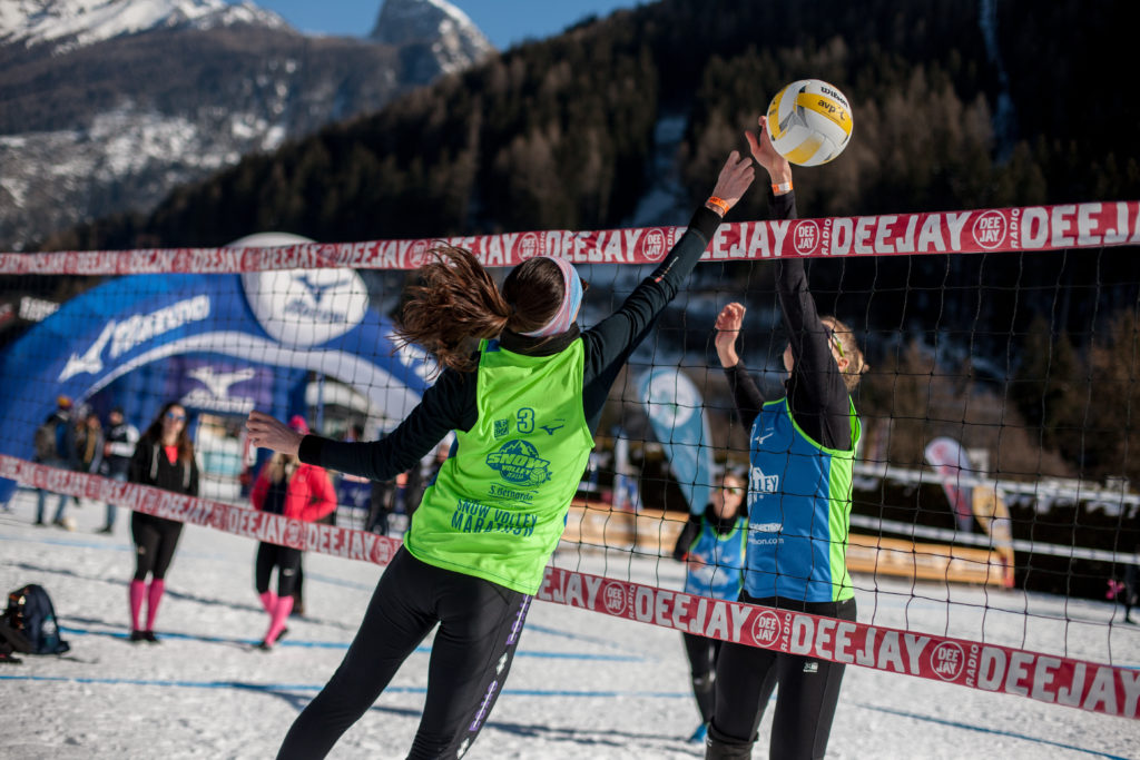 mizuno snow volley marathon