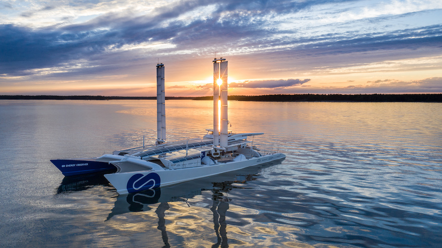 toyota catamarano
