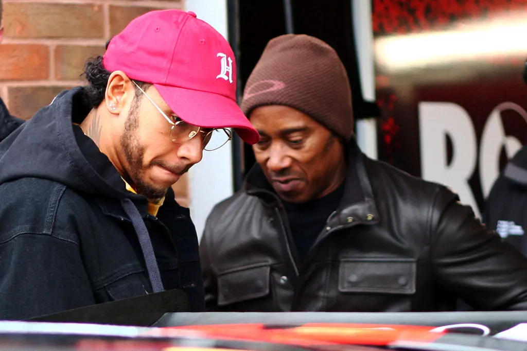 Anthony e Lewis Hamilton