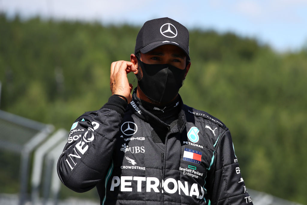 Lewis Hamilton mascherina