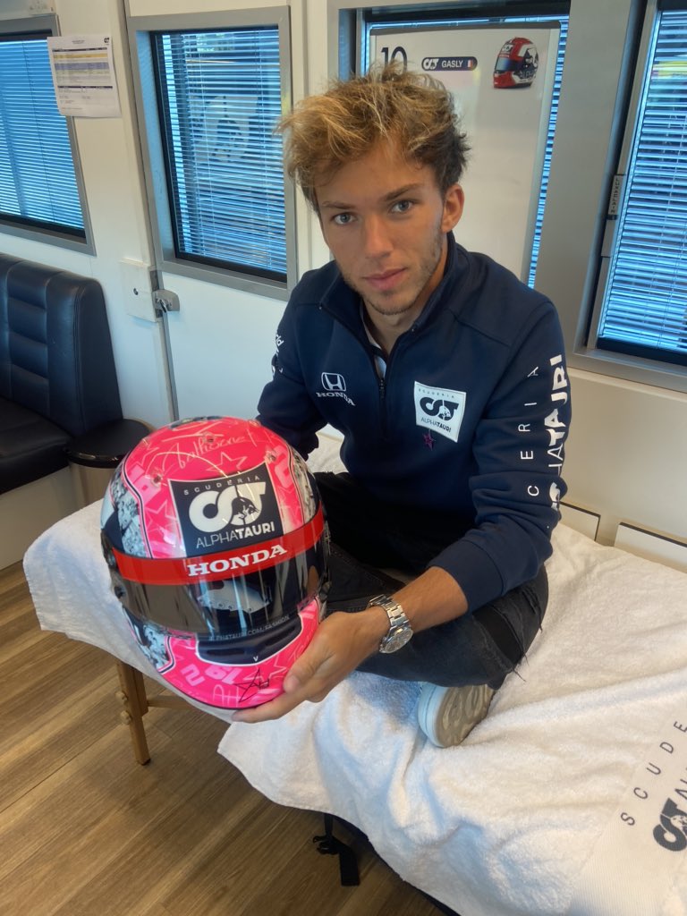 Casco Gasly omaggio Anthoine Hubert (1)