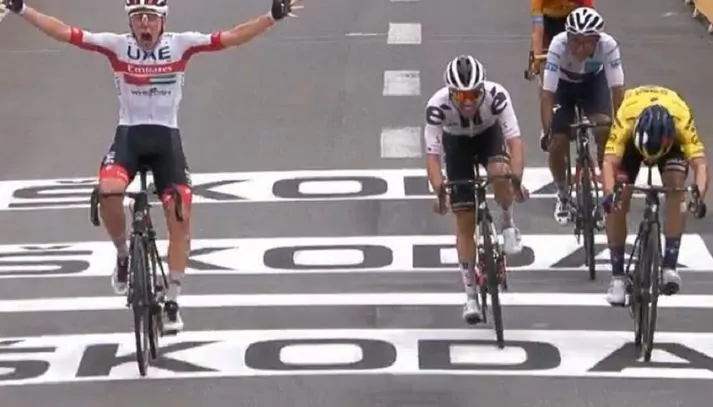 Tadej Pogacar vittoria nona tappa Tour de France