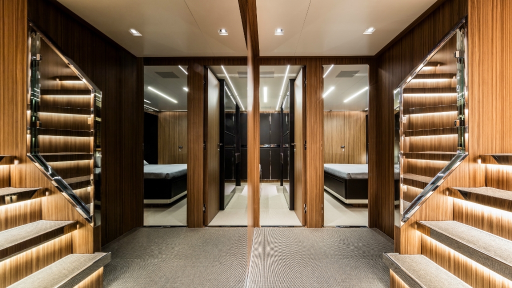 riva yacht unknown 100 corsaro