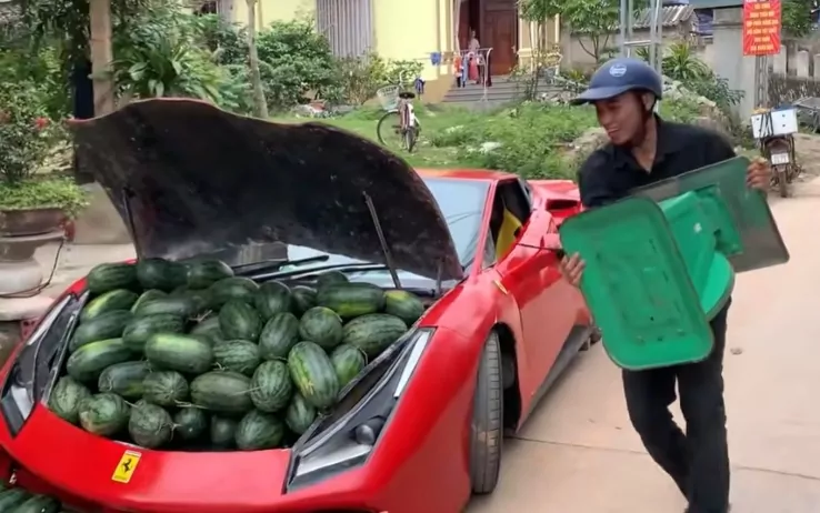 Ferrari finta