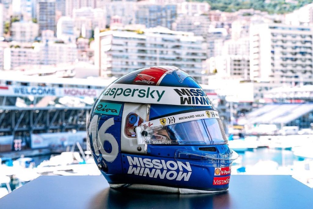 casco leclerc gp monaco