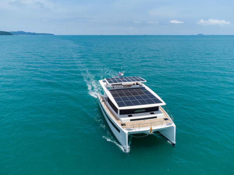 pr4 silent 60 solar electric catamaran