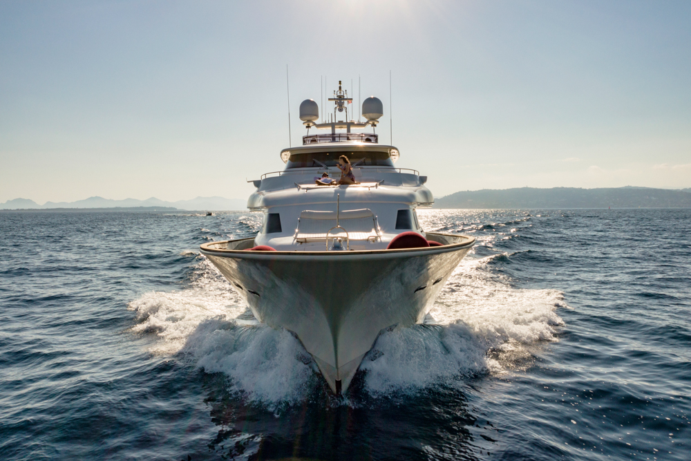 custom line navetta