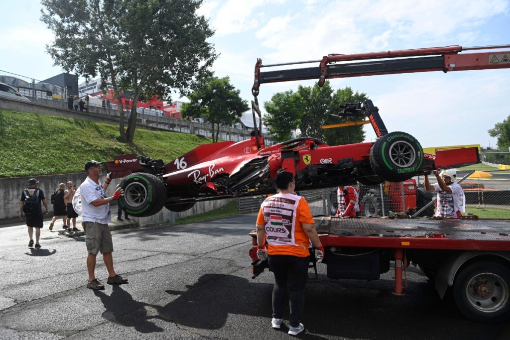 Ferrari di Leclerc