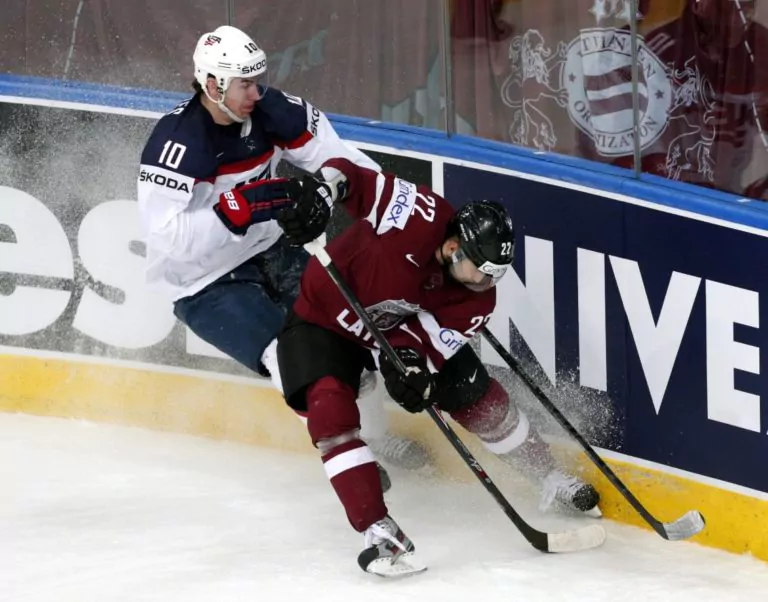 Jimmy Hayes