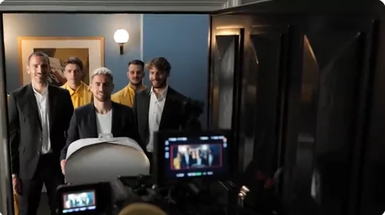 bonucci jorginho locatelli spot poste italiane