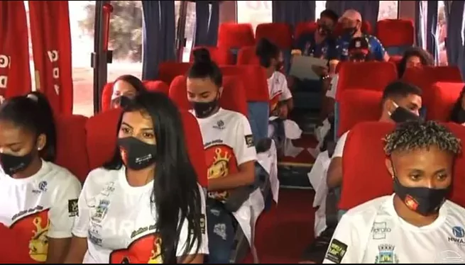 squadra brasiliana femminile aggredita