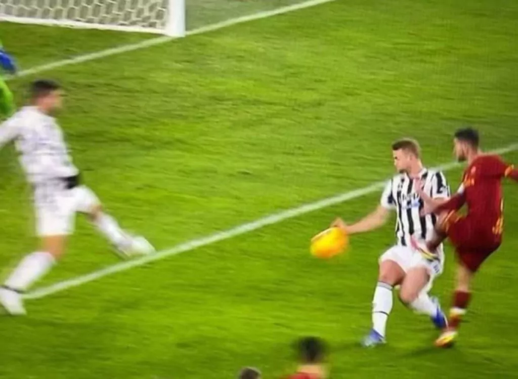 mano de Ligt