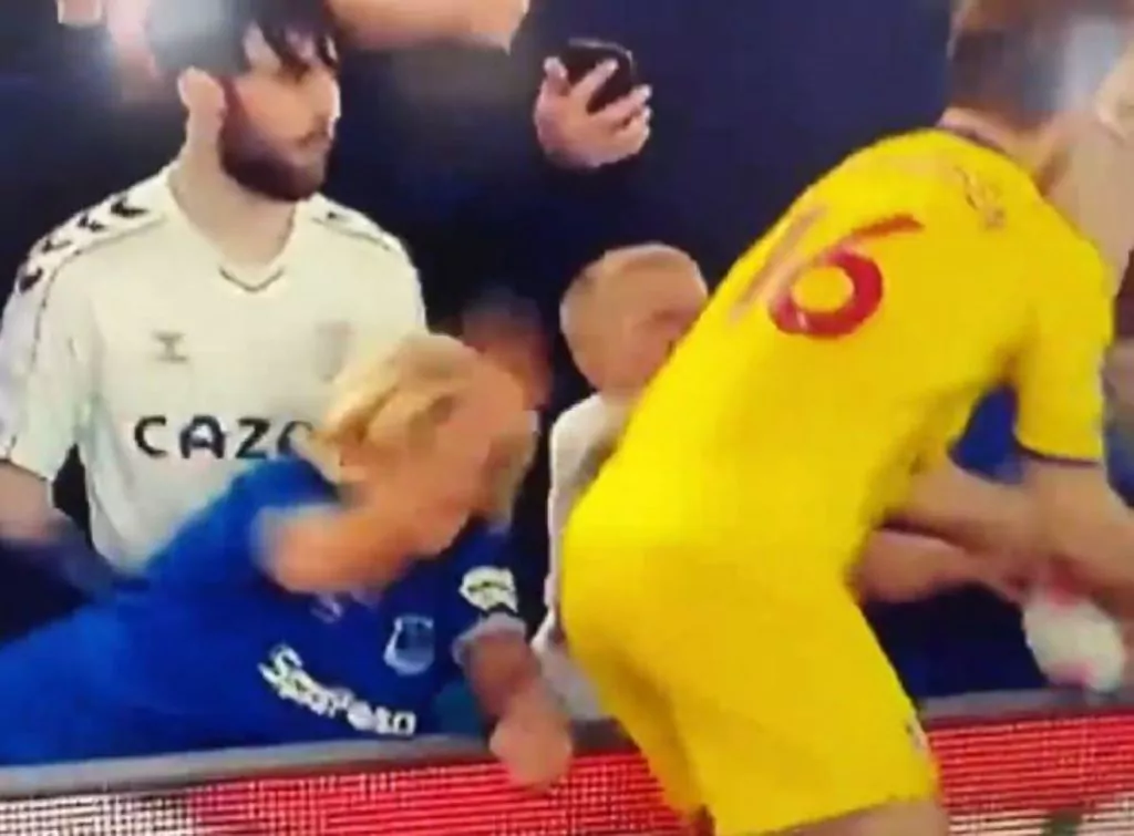 tifosa picchia Andersen