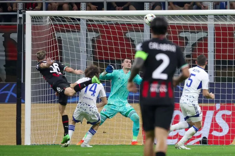 Milan Dinamo Zagabria
