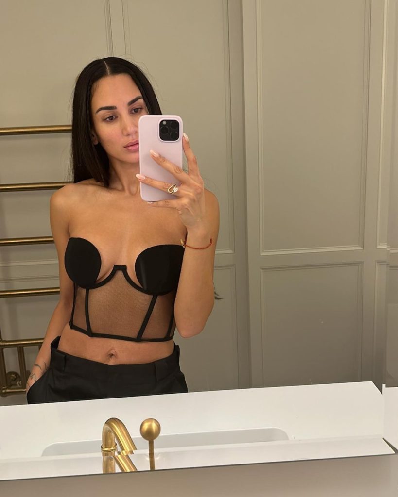 Marrio Areola - Moglie Areola