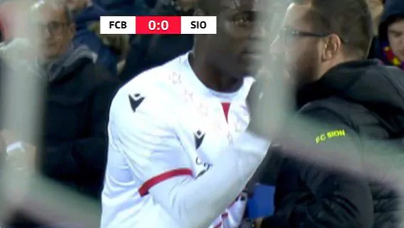 balotelli dito medio