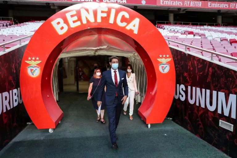Manuel Rui Costa