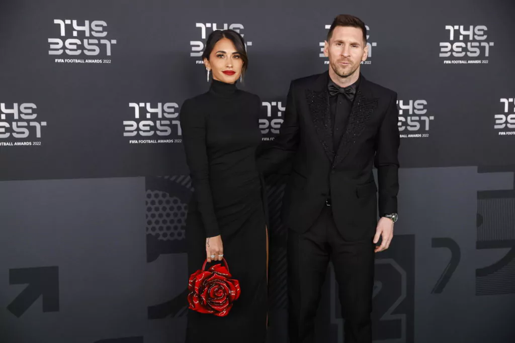 messi e moglie antonella roccuzzo