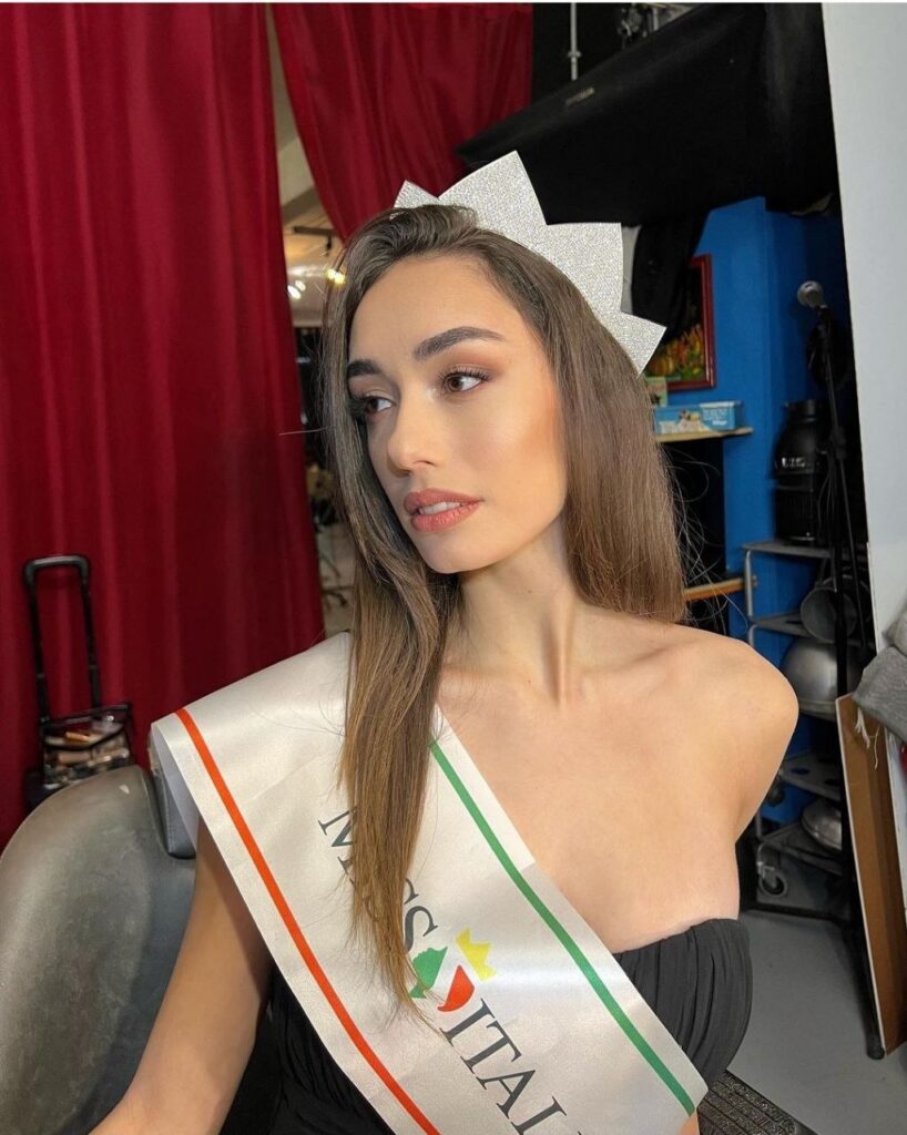 Lavinia Abate