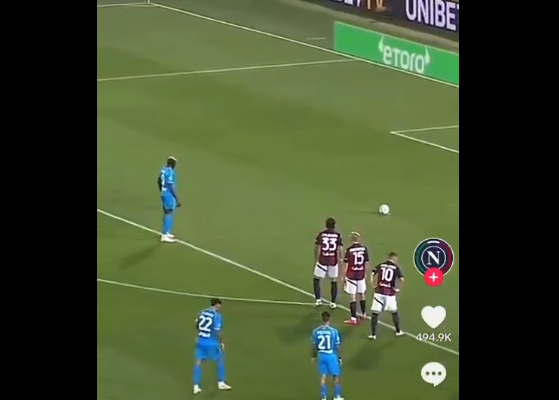 video tiktok osimhen napoli