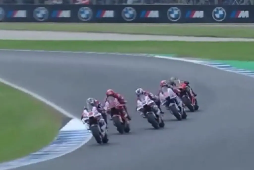 bagnaia ultimo giro australia