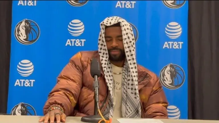 Kyrie Irving kefiah