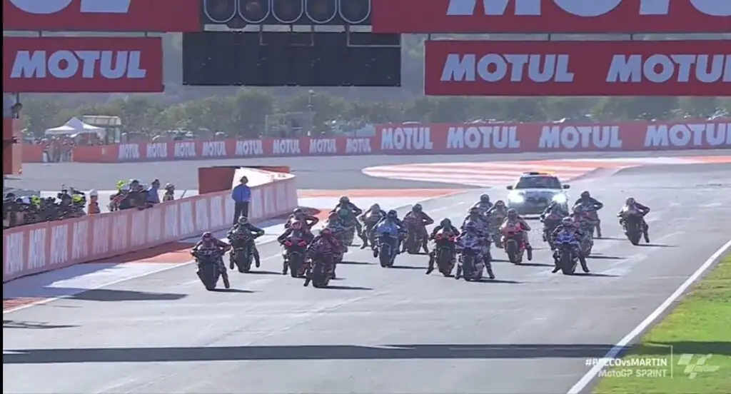 partenza sprint gp valencia motogp