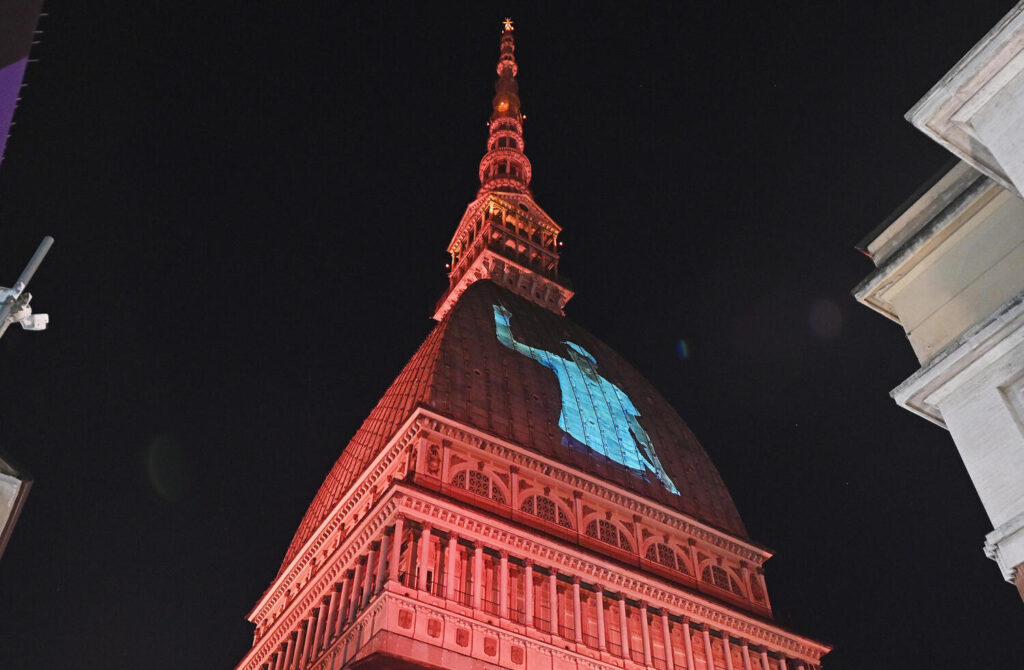 Jannik Sinner Mole Antonelliana Torino